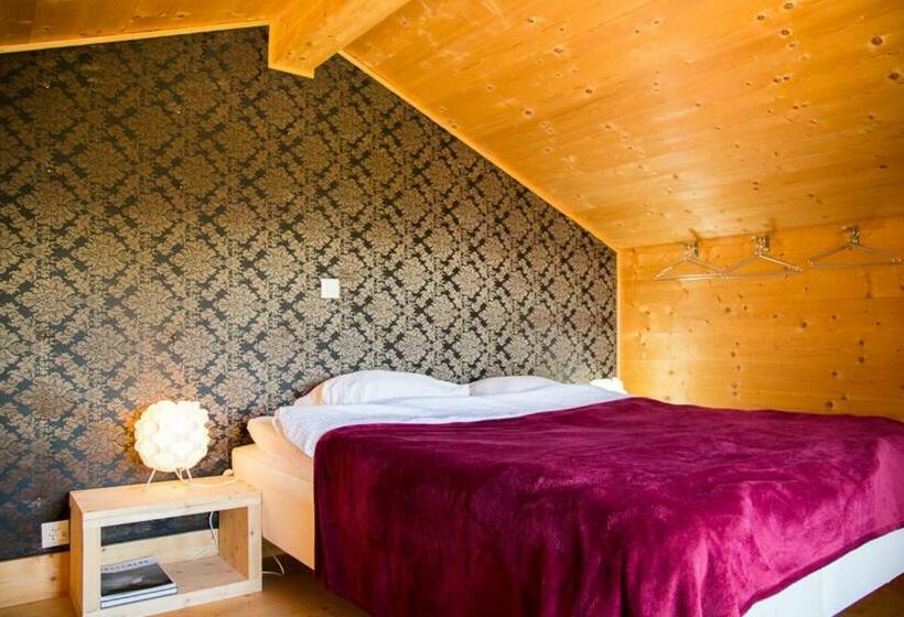 Люкс Дюплекс, Hameau Les Clèves