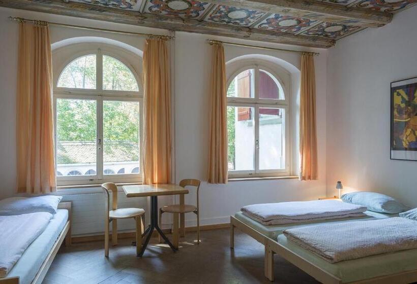 Четырехместный Номер Стандарт, Schaffhausen Youth Hostel