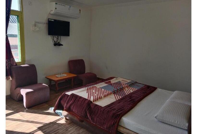 패밀리 스위트, Goroomgo Hotel Dolphin Dalhousie