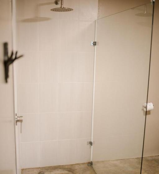 اتاق استاندارد با تخت بزرگ, Rest Guest House