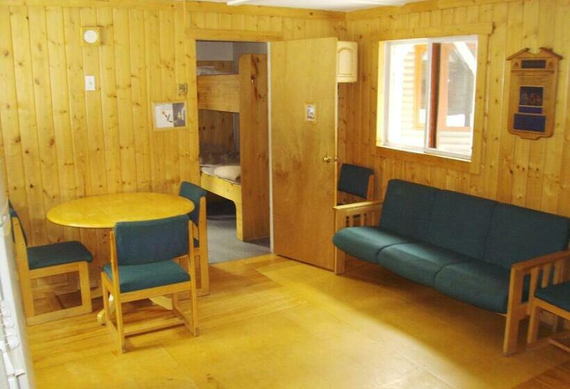 Семейный Номер, Hi Mosquito Creek   Wilderness Hostel