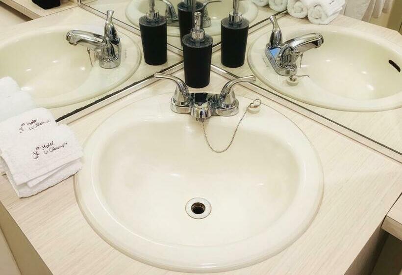 חדר סטנדרט שתי מיטות זוגיות, Motel La Cheminée