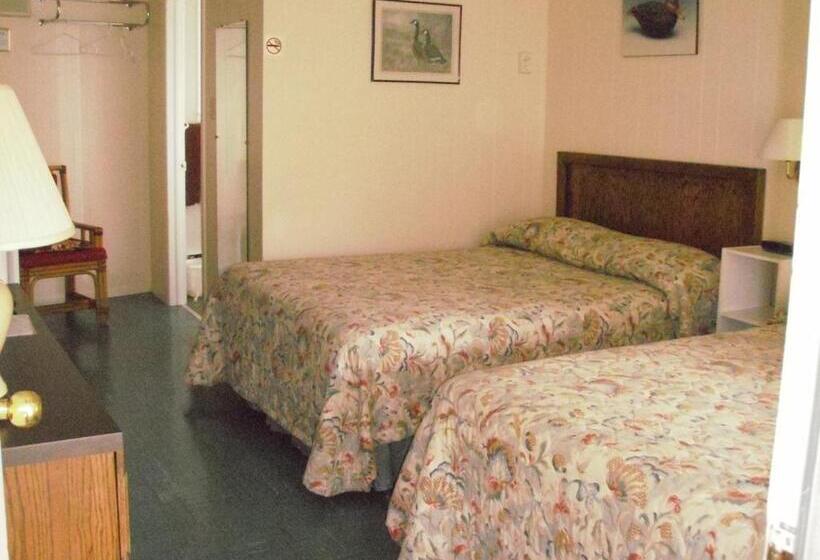스탠다드 룸 더블 침대 2개, Capricorn Motel Royale 1000 Islands