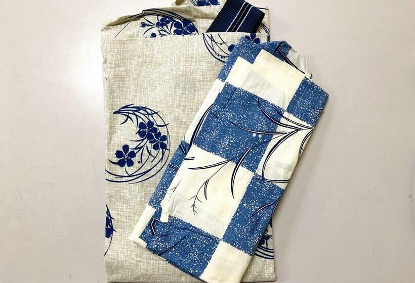 家庭间, Familio Sadoaikawa