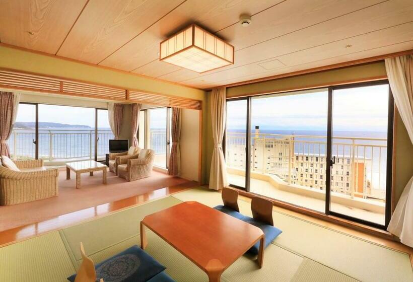 Номер Стандарт, Kamogawa Grand Tower