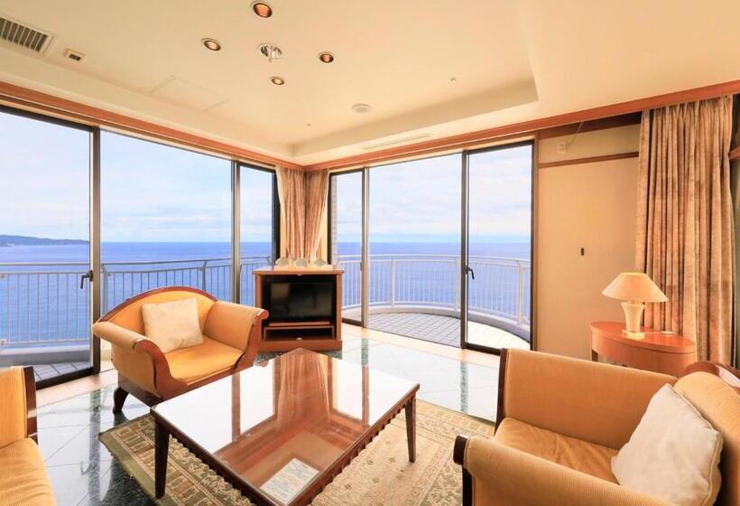 Люкс Вид на Море, Kamogawa Grand Tower