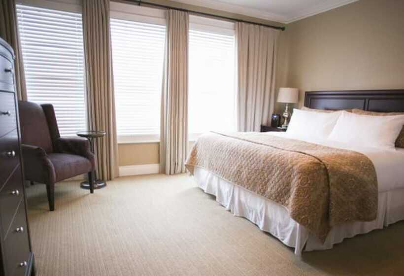 デラックスルーム, 124 On Queen Hotel & Spa