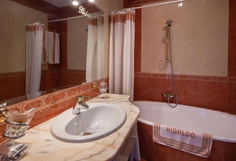Люкс, Hidalgo