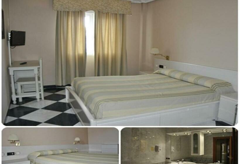 Люкс, Hostal San Antonio