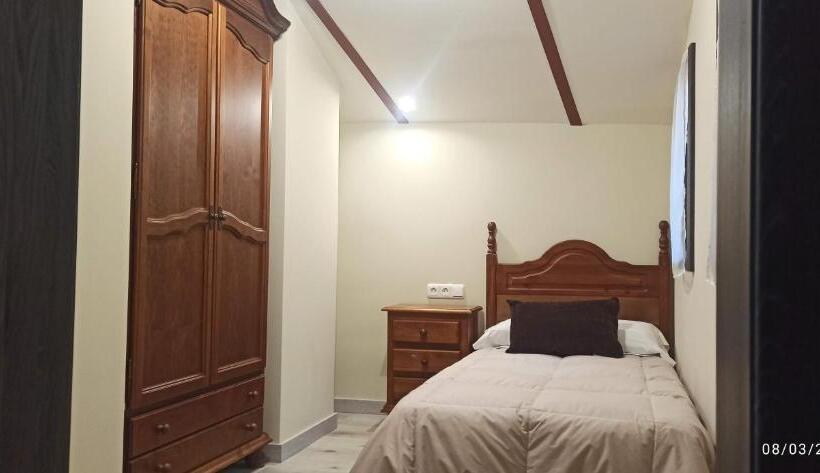 Семейное Студио, Hostal San Antonio
