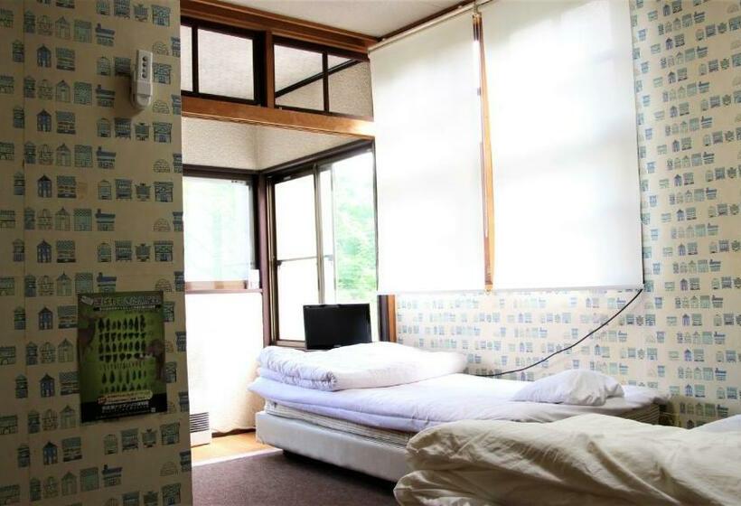 标准间, Lodge Oakland