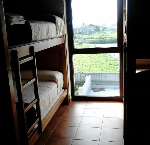 اتاق استاندارد چهارنفره با چشم‌انداز باغ, Albergue Camino Norte   Hostel