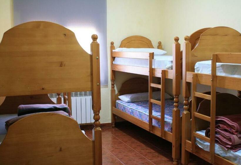 Семейный Номер Совместный Санузел, Albergue Los Chorros