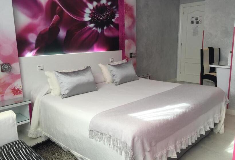 Номер Deluxe с Гидромассажем, El Jardin