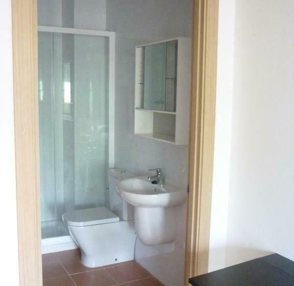 스탠다드 룸, Pensión Albergue Puente Ribeira