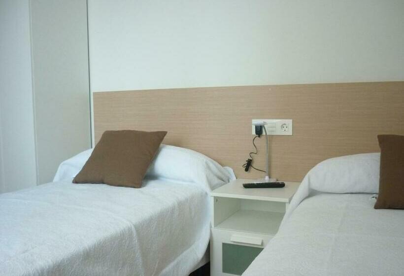 스탠다드 룸, Pensión Albergue Puente Ribeira