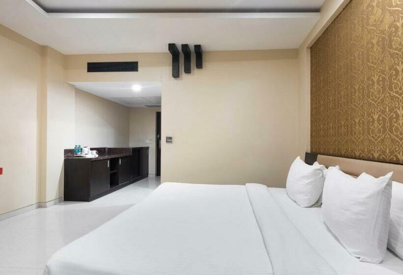 Номер Deluxe, Anjushree   Ujjain