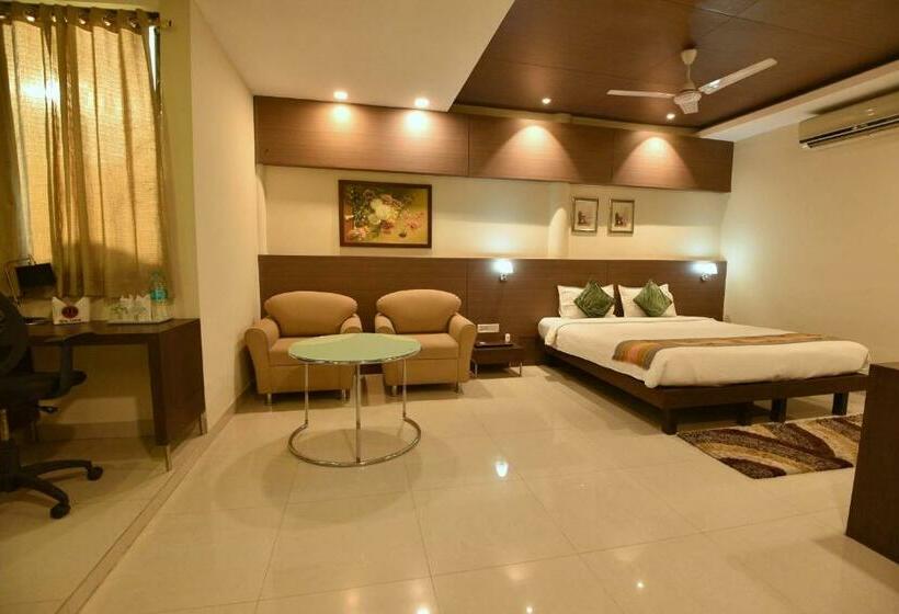 Номер Стандарт, Dibrugarh Club House