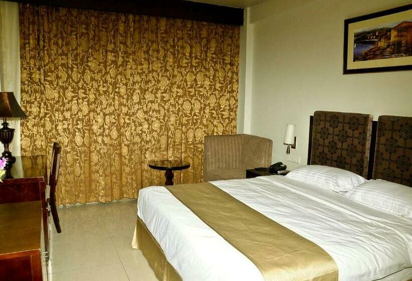 اتاق استاندارد, Pramod Convention & Club Resort