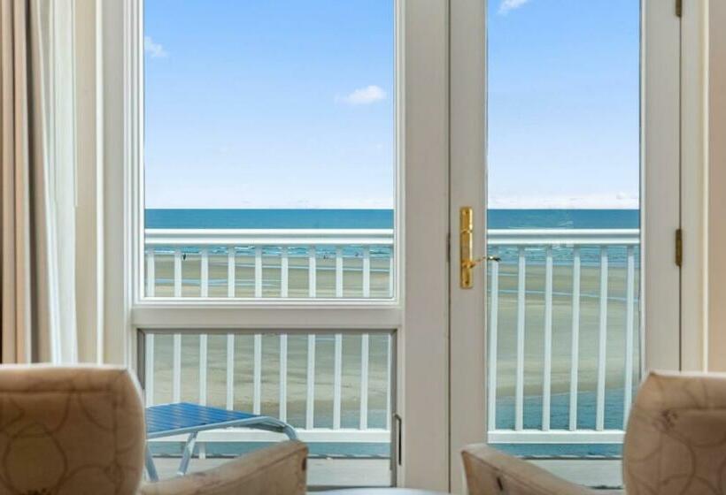 Номер Deluxe Вид на Море с Балконом, The Sparhawk Oceanfront Resort