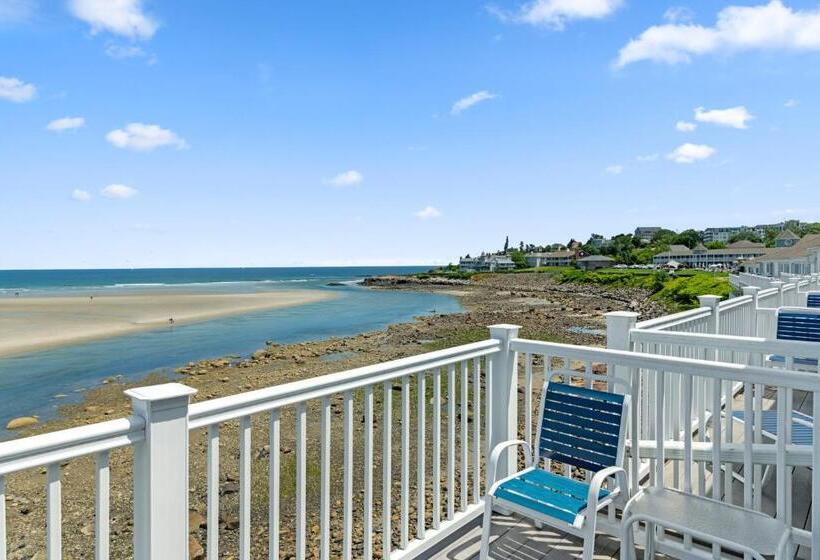 Четырехместный Номер Deluxe, The Sparhawk Oceanfront Resort