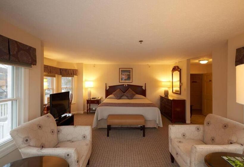 Номер Deluxe Вид на Море Боковой, The Sparhawk Oceanfront Resort