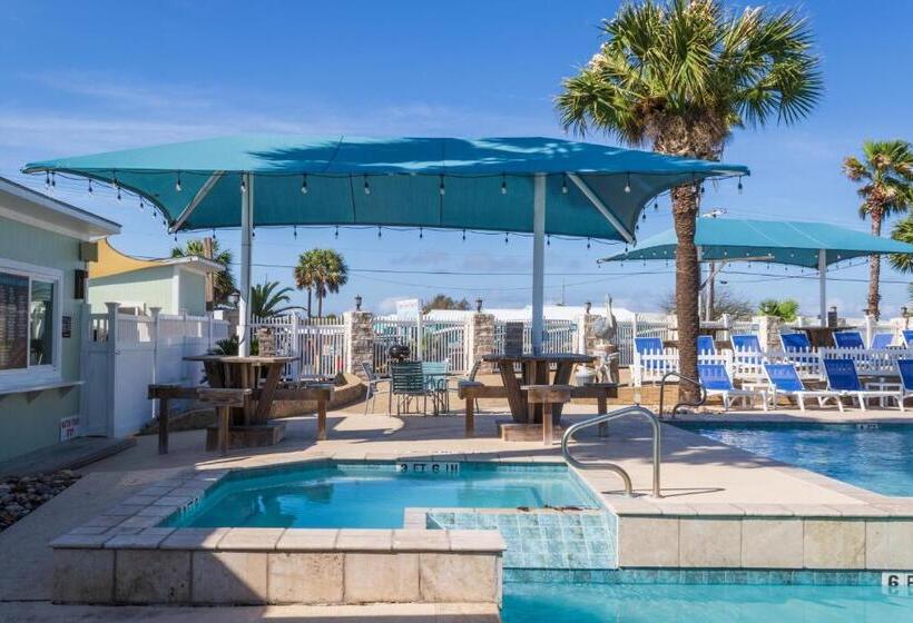 Дом 2 Спальни, Tropic Island Resort