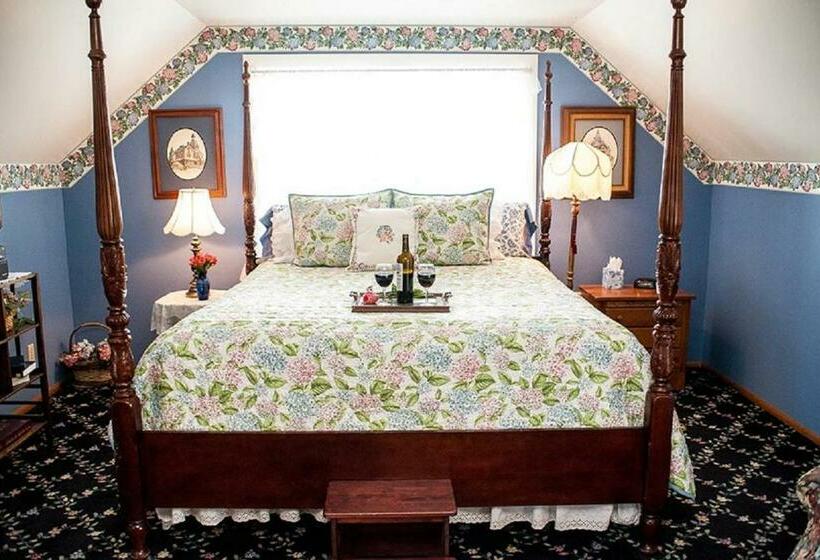 스위트 킹사이즈 침대, Anchorage Inn B&b