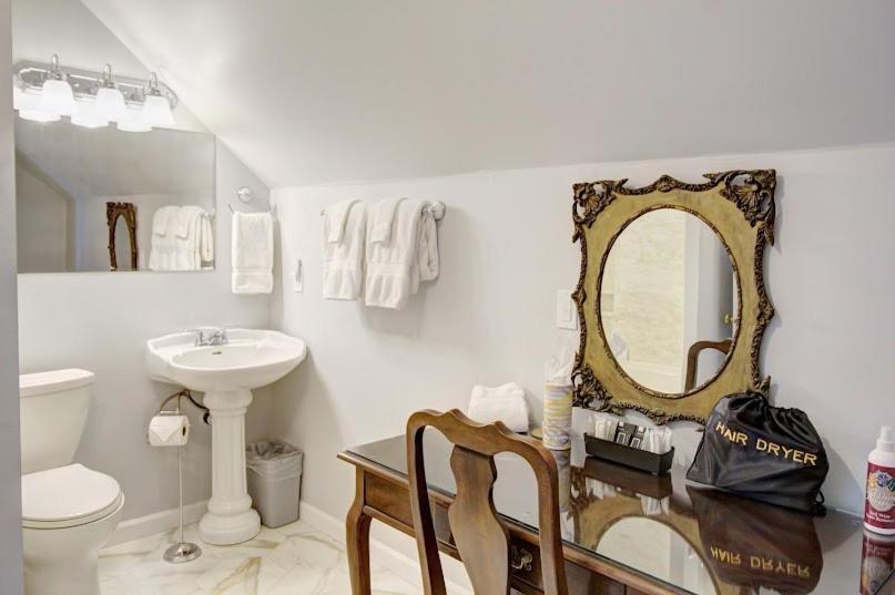 جناح سرير كينج, Anchorage Inn B&b