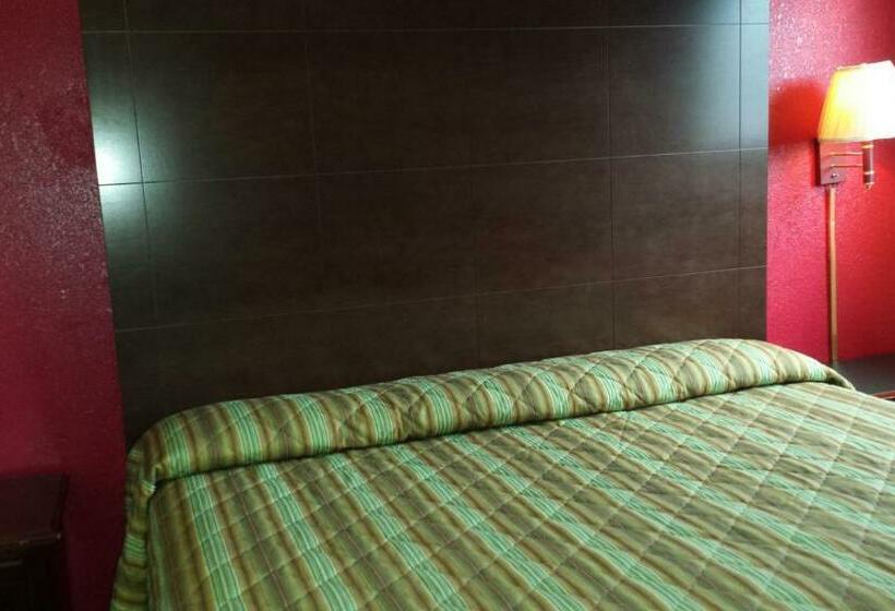 스탠다드 룸 킹사이즈 침대, Hallmark Motel
