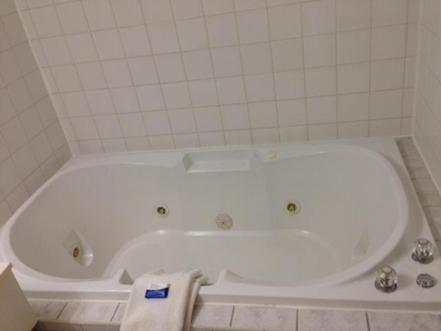 חדר דלוקס עם מיטת קינג, Inn At Arbor Ridge Hotel And Conference Center