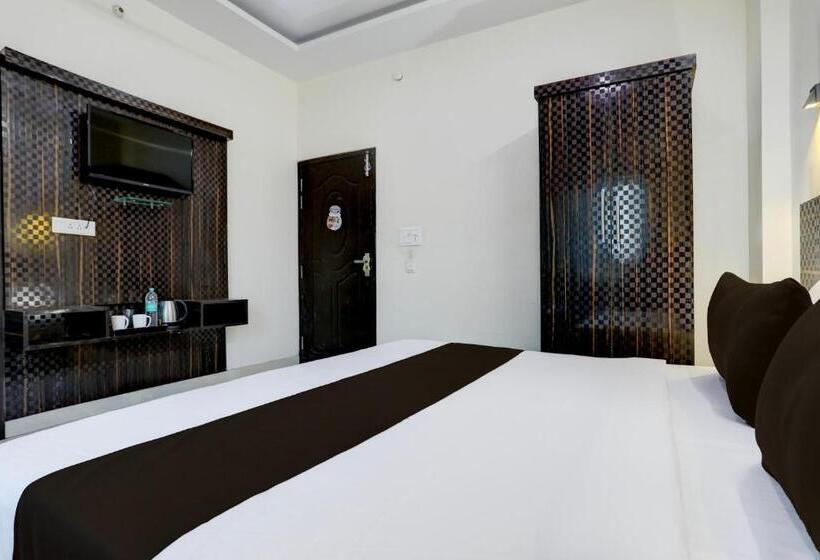스탠다드 룸, Oyo Hotel Rudraksh