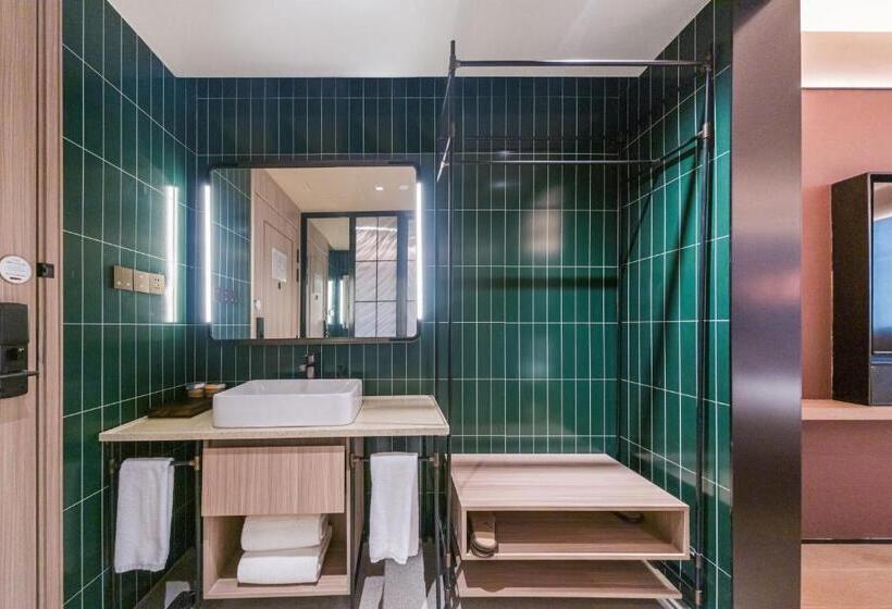 Номер Superior, Orange Hotel   Jiaozhou Jiaodong International Airport Jiaodong Subway Station