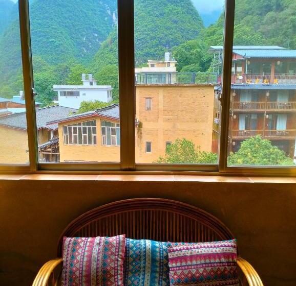 חדר סטנדרט לארבעה, Yangshuo Eden Inn