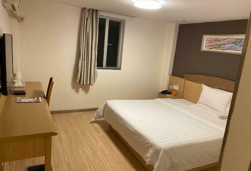 Номер Superior, 7 Days Inn Guangzhou Tangxia Keyun Branch