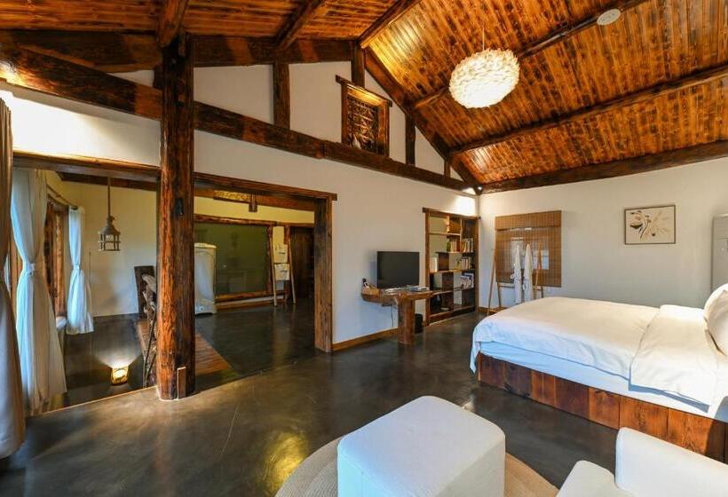 带露台的标准工作室, No.5 Valley Lodge