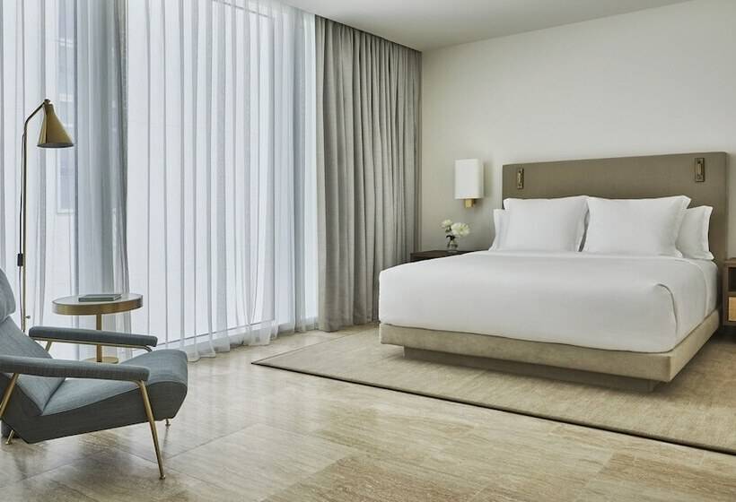 Номер Стандарт 2 Двуспальные Кровати, Four Seasons Hotel At The Surf Club
