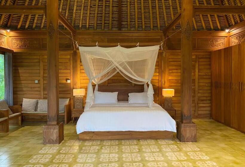 Семейное Бунгало, Sawah Indah Villa