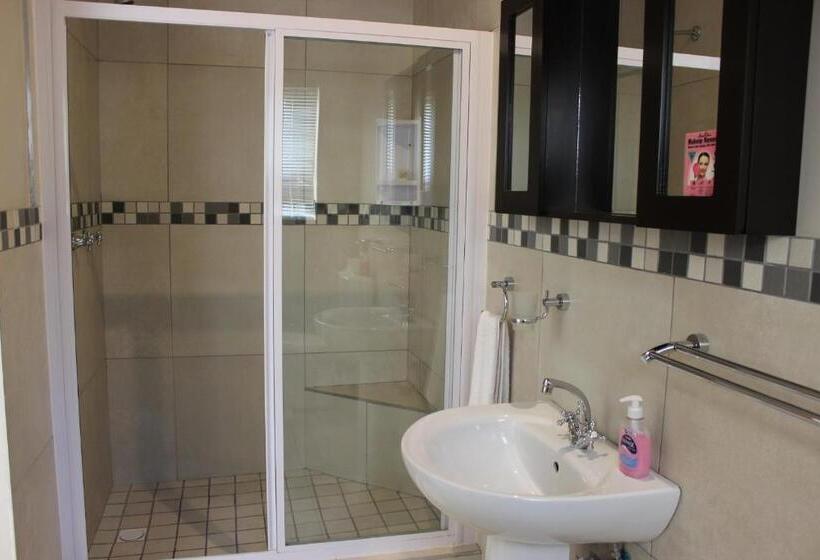 Семейный Номер, Metime Guesthouse & Self Catering