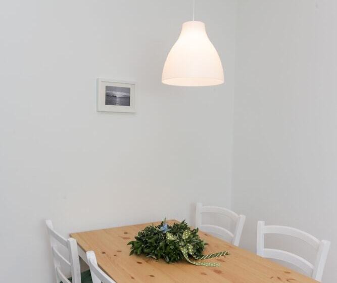 آپارتمان 1 خوابه با تراس, Apartments Villa Karmen
