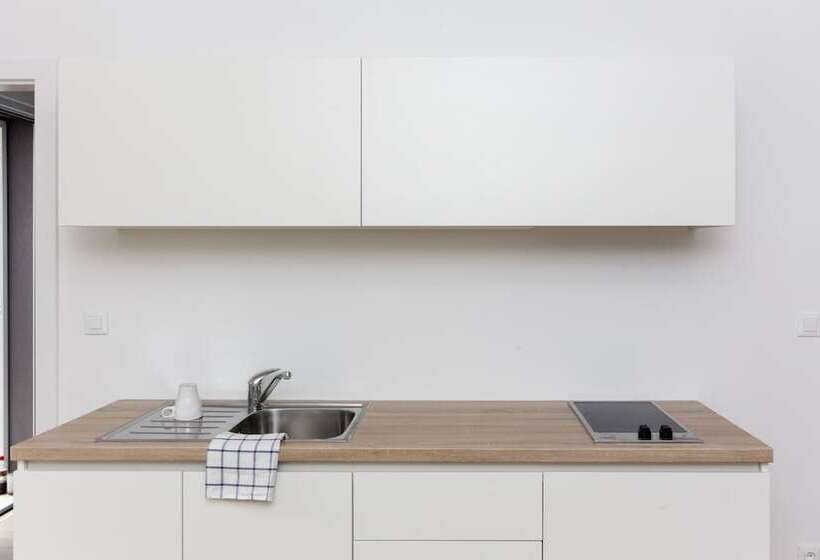 آپارتمان راحتی 1 خوابه, Apartments Villa Karmen