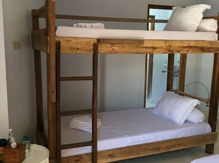ファミリールーム, Bajo Sunset Hostel