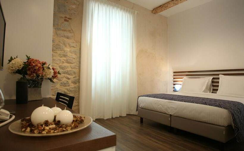 חדר אקונומי, Azur Palace Luxury Rooms