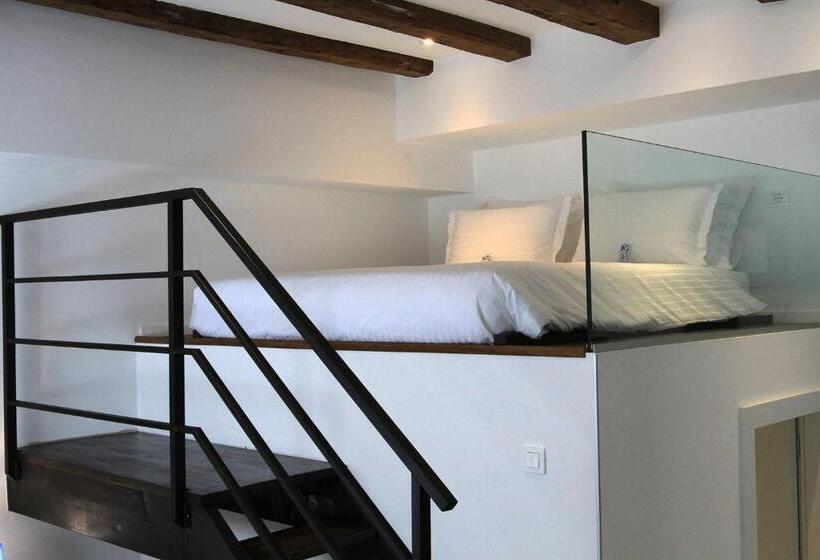 חדר דלוקס לארבעה, Azur Palace Luxury Rooms