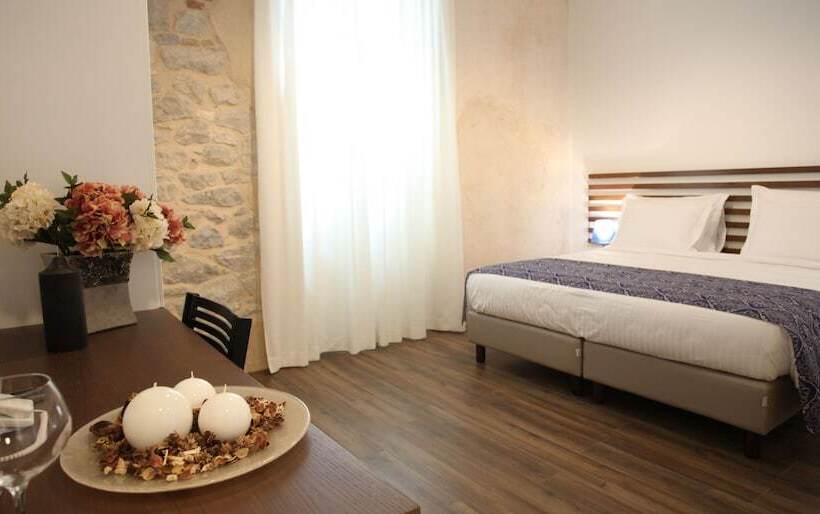 חדר אקונומי, Azur Palace Luxury Rooms