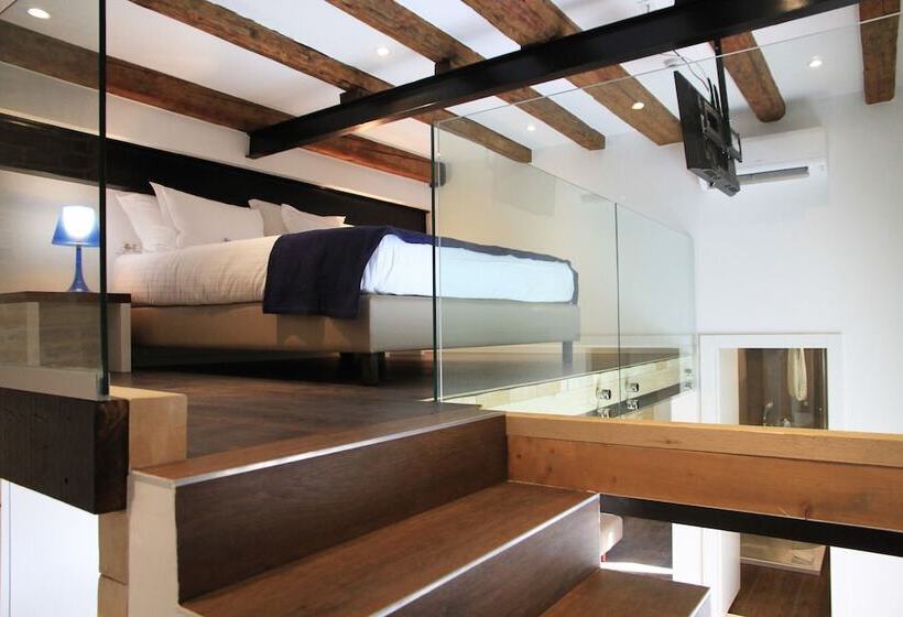 סוויטה עם מרפסת, Azur Palace Luxury Rooms