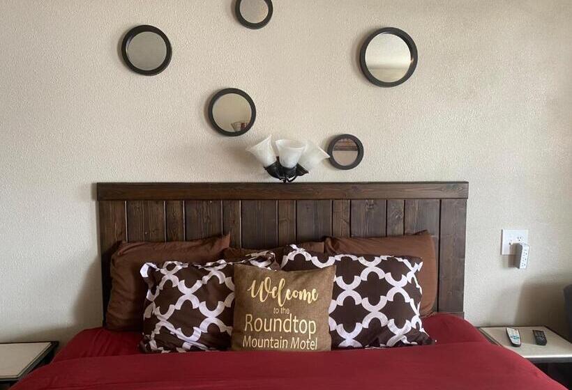 Стандартный Номер Кровать Кинг, Roundtop Mountain Vista   Cabins And Motel