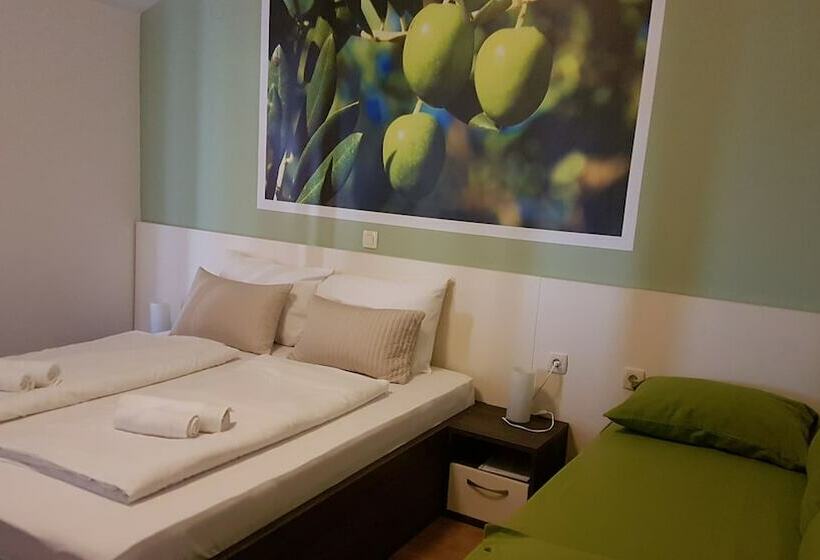 Номер Стандарт Вид на Море с Балконом, Bed & Breakfast Marta & Tona