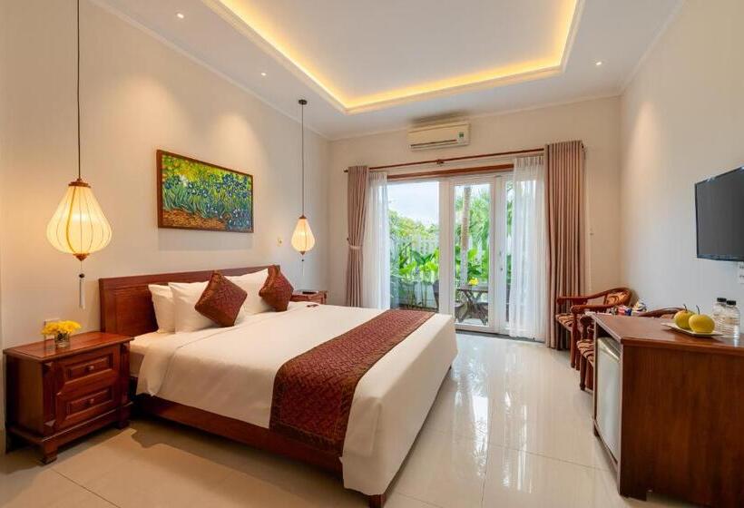 اتاق لوکس, Iris De Villa Hoi An