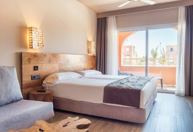 标准间带游泳池, Tarifa Lances By Qhotels